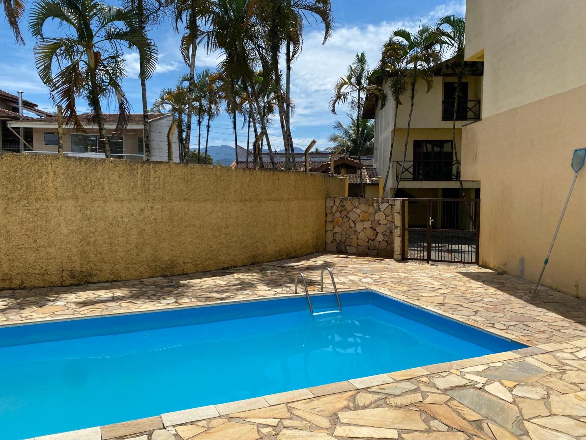 Triplex Piscina Churrasqueira Lava E Seca Wi-Fi E 2 Tvs Em Condominio Com 90M2 No Centro De Ubatuba Exterior photo